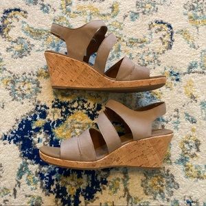 Rockport Blanca Wedge Sandal Size 10